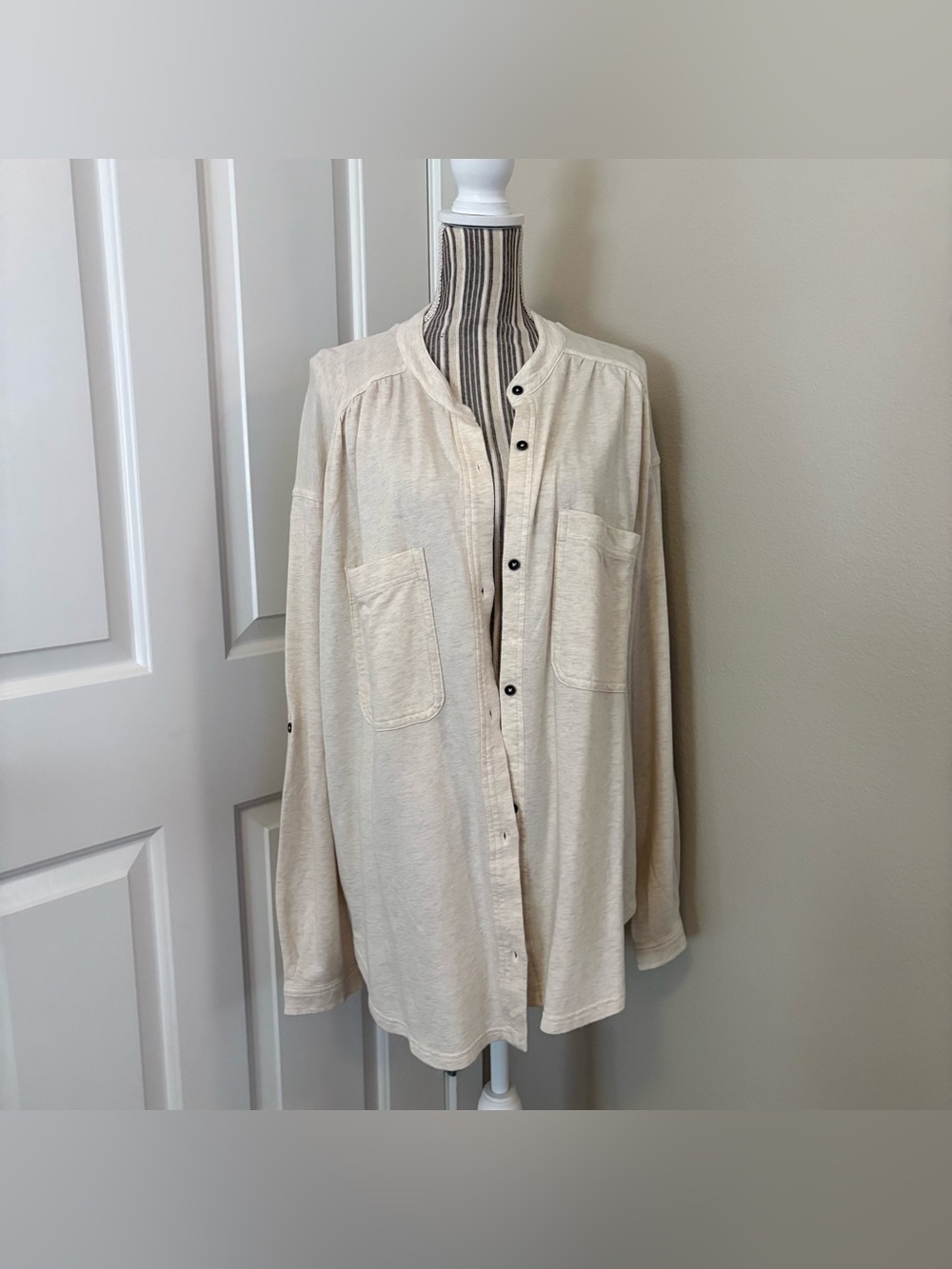 Aerie large oversized button up top layer comfy quiet luxury large preppy